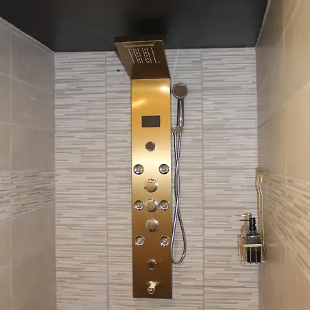 Roulotte De Charme Avec Jacuzzi Prive Lyxtält